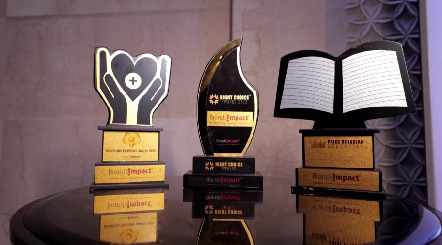 Brands Impact, Pride of Indian Education Awards, PIE, Award, Neha Dhupia Pic 1