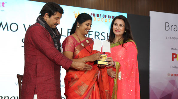 Brands Impact, Pride of Indian Education Awards, PIE, Award, Manoj Tiwari, Poonam Dhillon